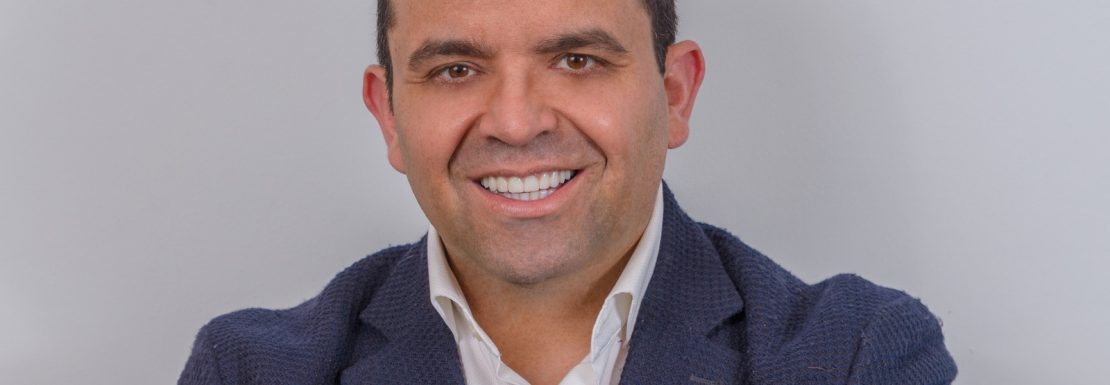 Eloy Collado: GERENTE OFICINA SERVITRESS PUERTO, asesor inmobiliario Valencia en tasacion vivienda